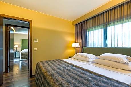 Two Bedroom Villa with Private Pool (4 Adults or 4 Adults + 1 Child)