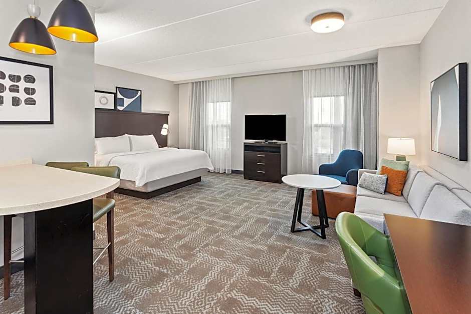 Staybridge Suites Latham By IHG