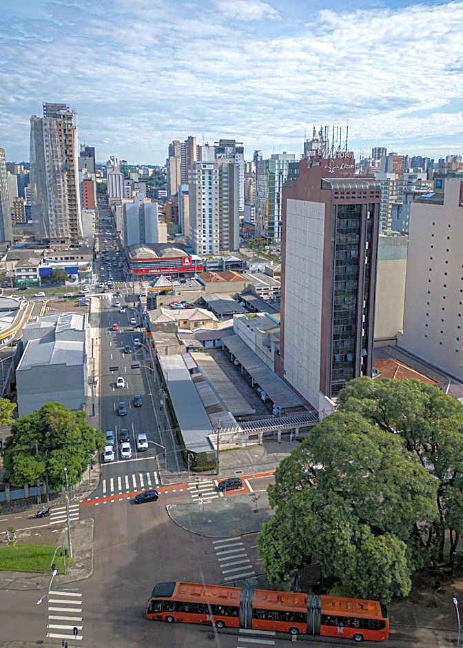 Lizon Curitiba Hotel