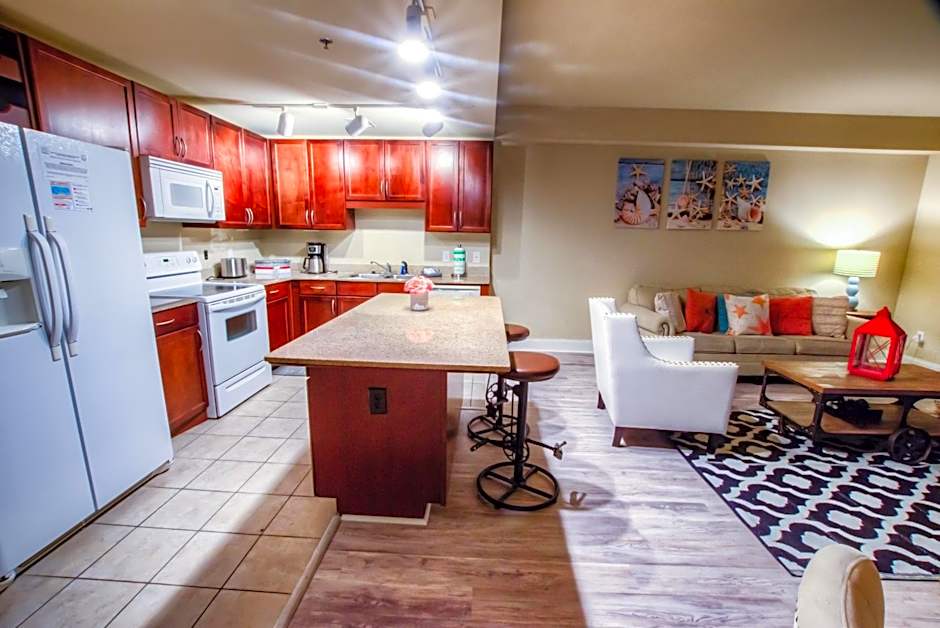 Laketown Wharf 1035 By Aneliya