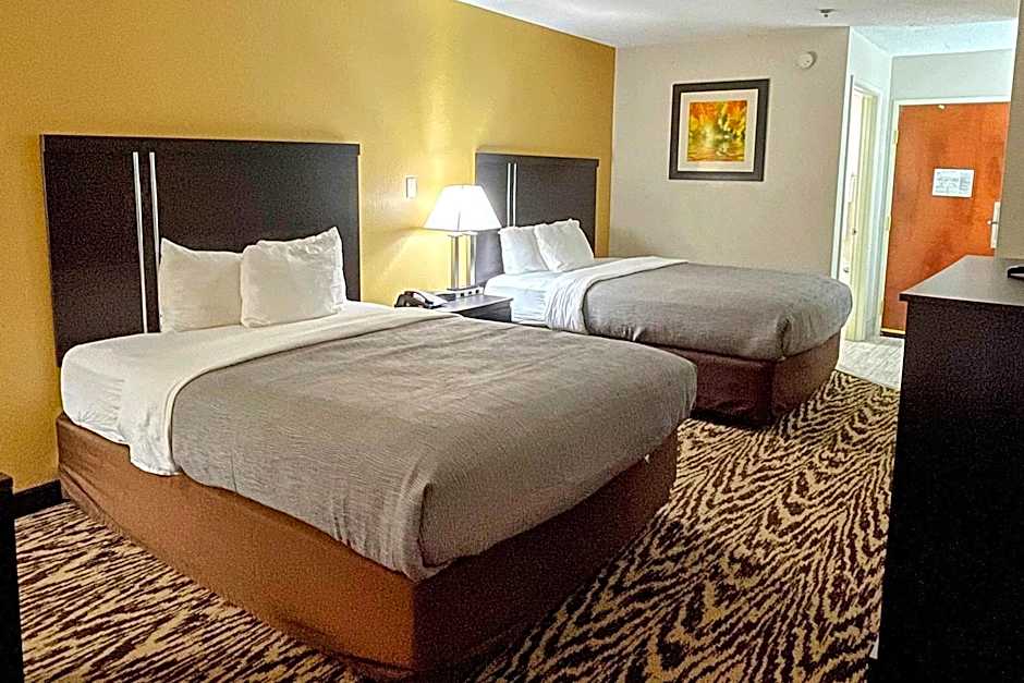 Quality Inn & Suites Clemmons I-40