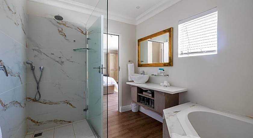 Hermanus Guest House