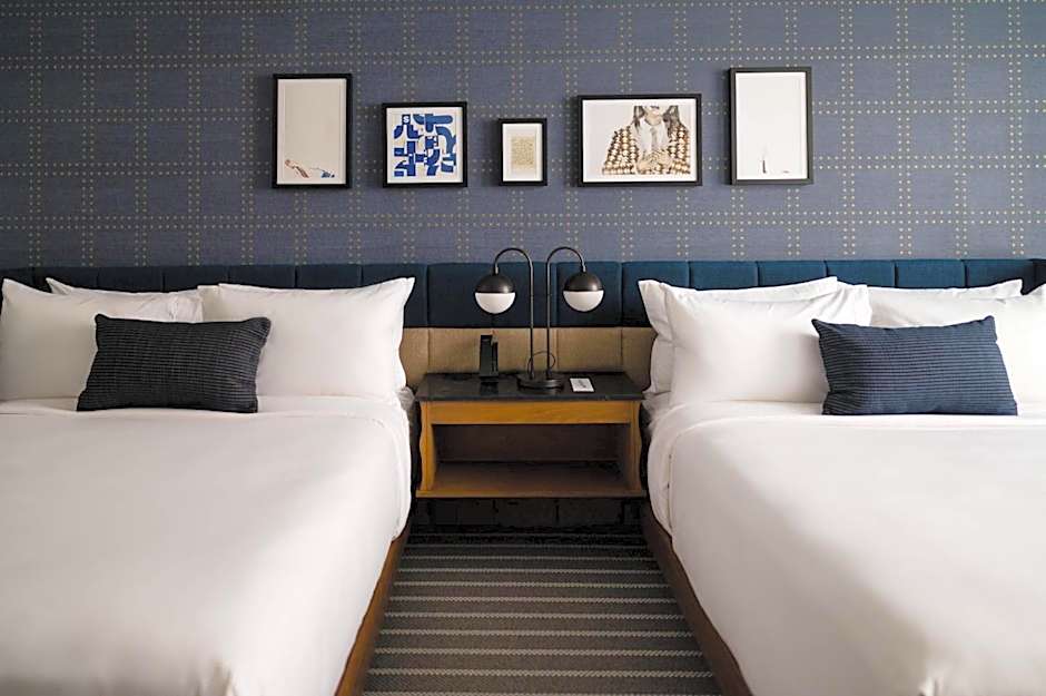 Cambria Hotel Boston Somerville