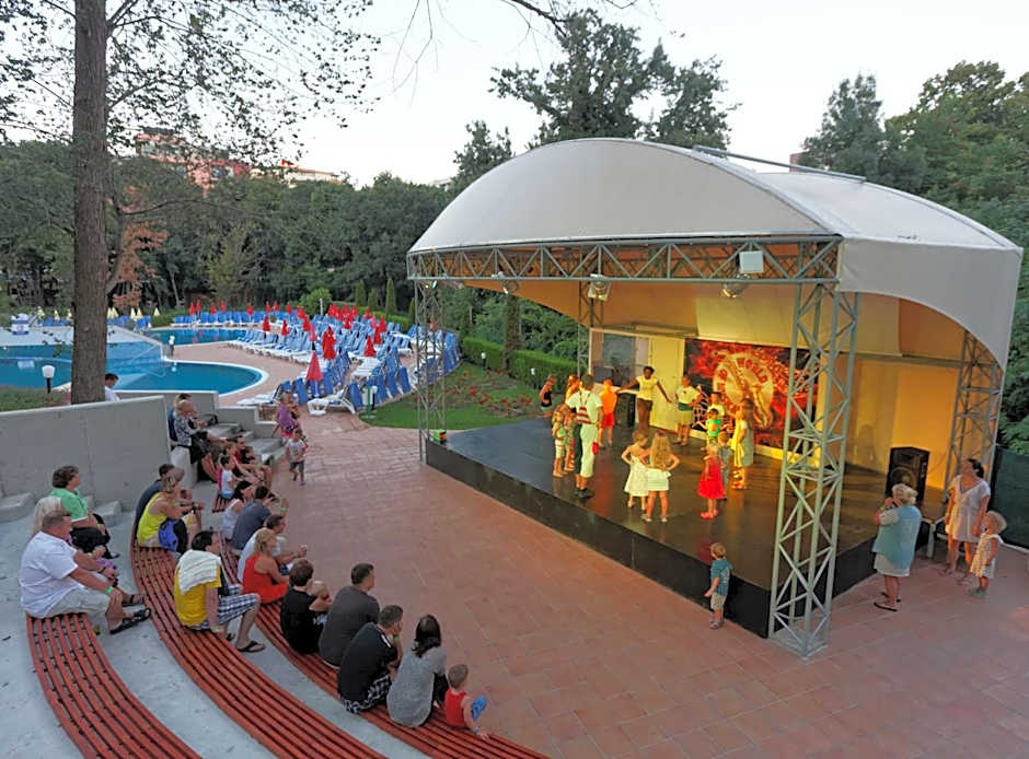 Kristal Hotel - All inclusive - Fully renovated