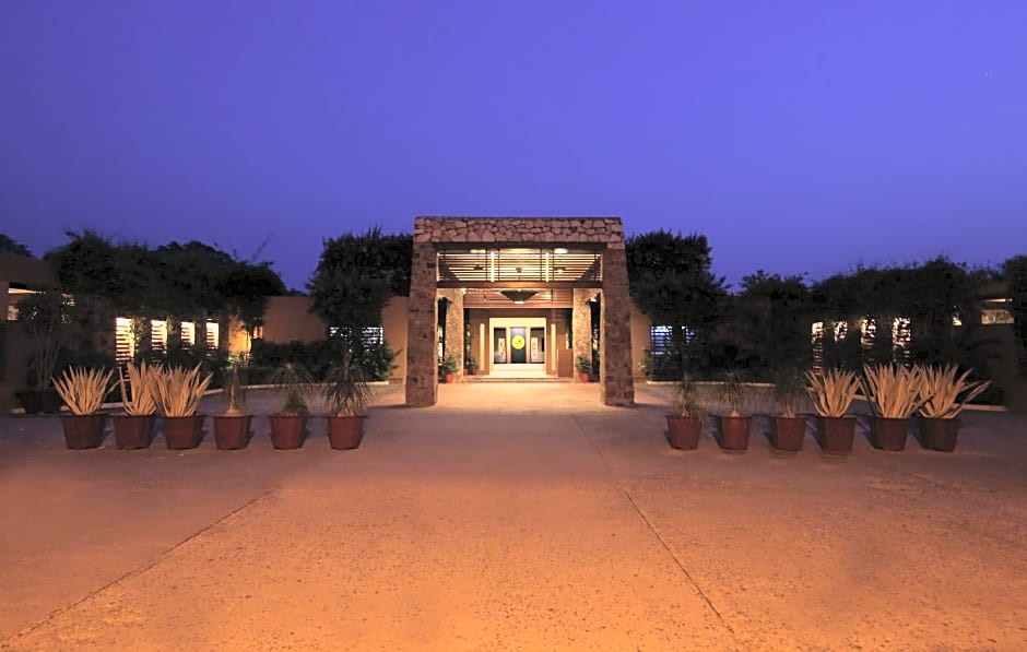 Lemon Tree Hotel Tarudhan Valley