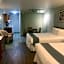 Hotel and Suites Les Laurentides