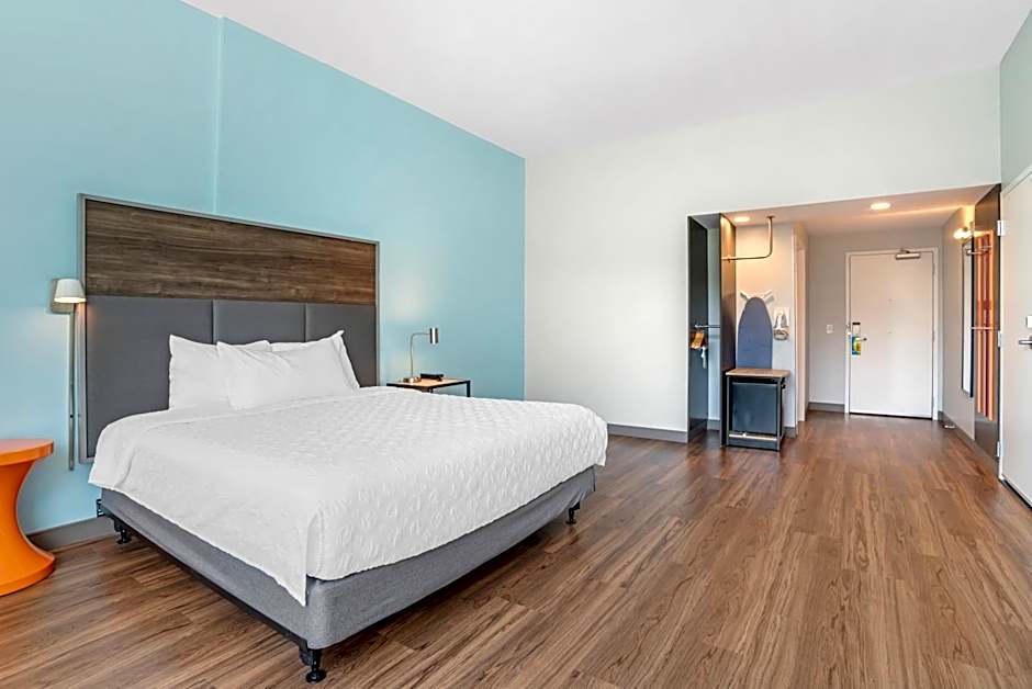 Tru by Hilton Gastonia