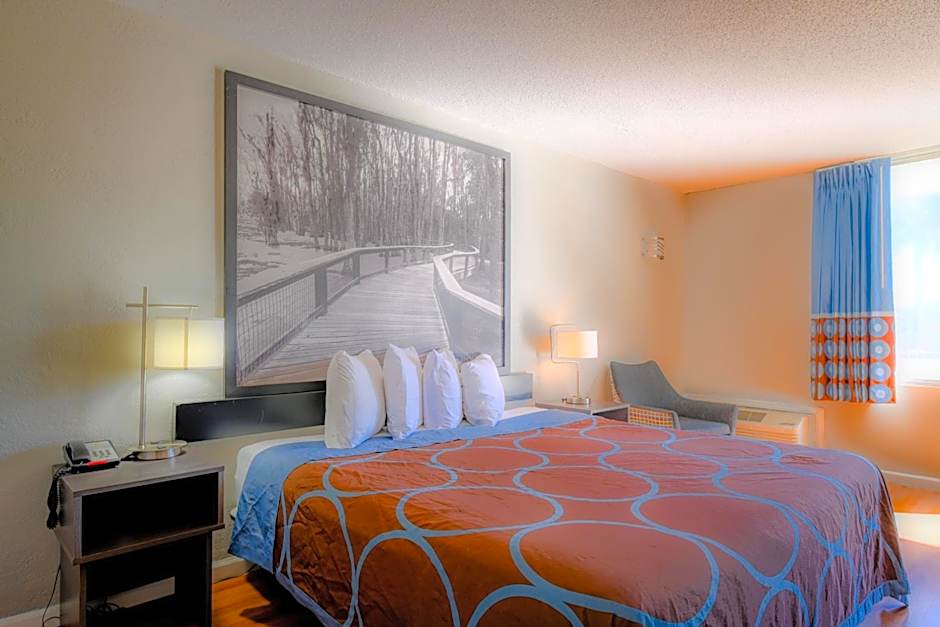 Super 8 by Wyndham Hardeeville