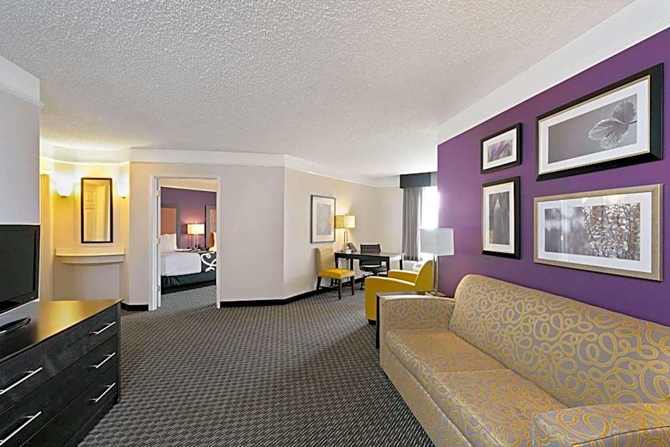 La Quinta Inn & Suites by Wyndham Phoenix Scottsdale