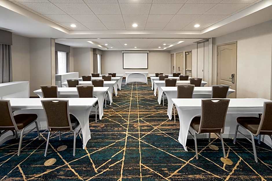 Homewood Suites by Hilton Montgomery EastChase