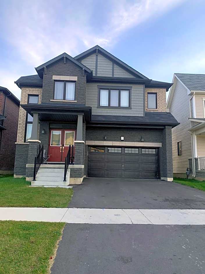Two Bedroom Basement Ensuite 15 mins from The Niagara Falls