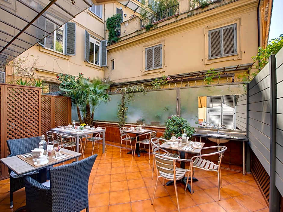 Lh Royal Suites Terrace