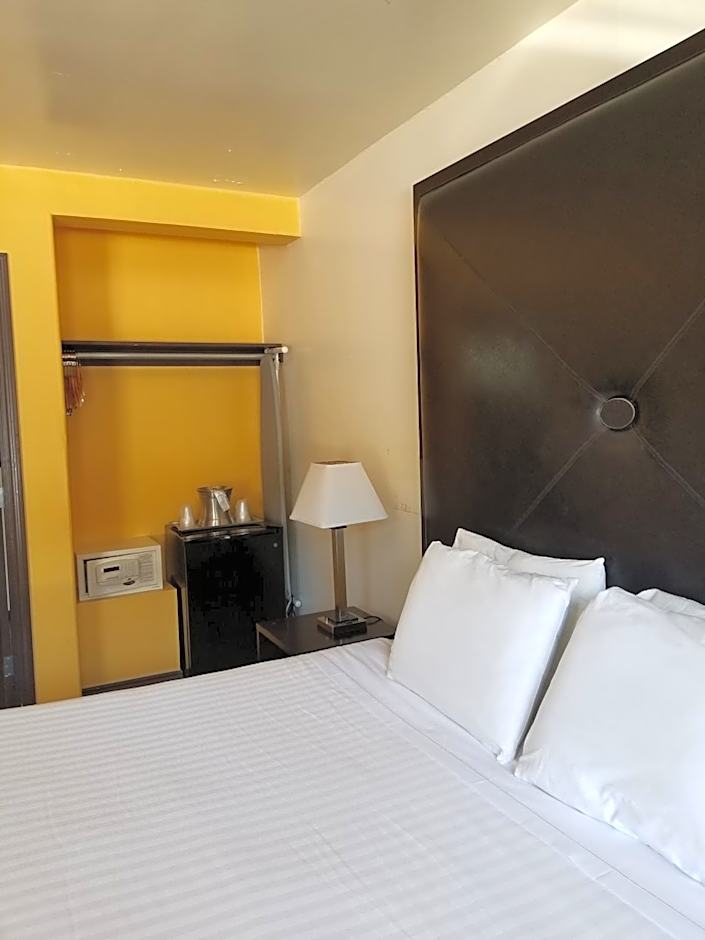 Casa Bella Inn Downtown LA