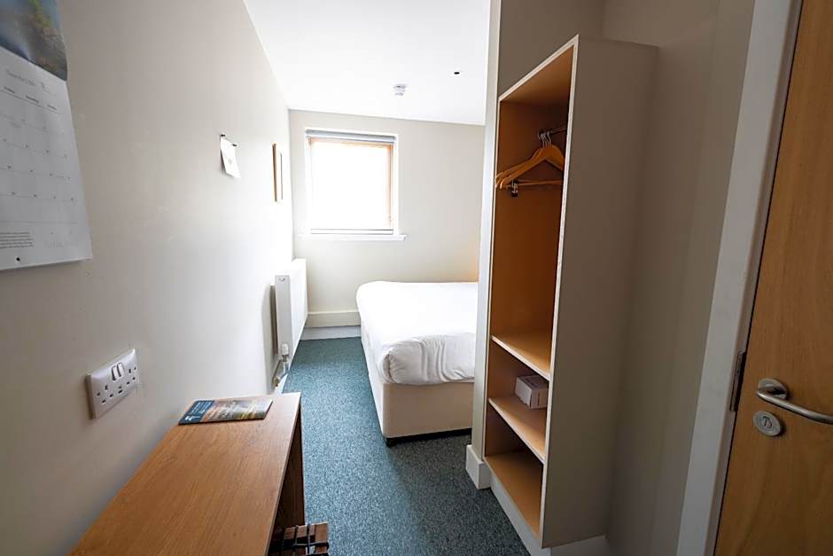 An Spiris Accommodation at Dundreggan Rewilding Centre