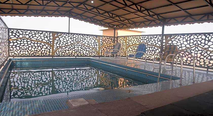 The Rich Hotel & Apartments