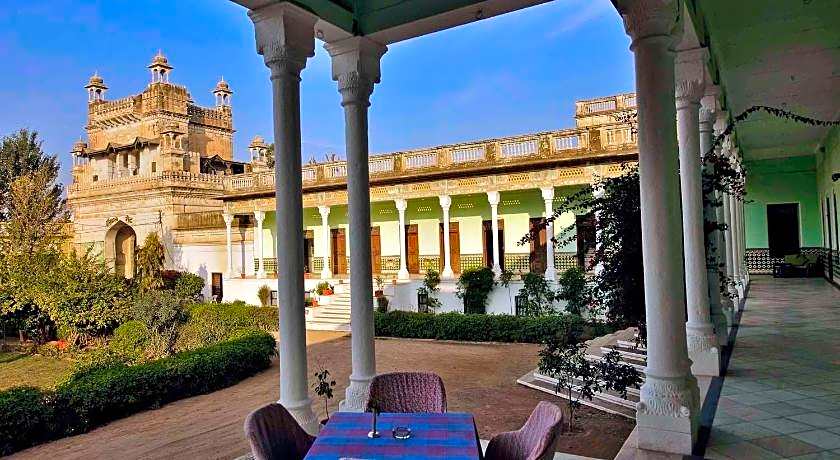 Neemrana's Piramal Haveli