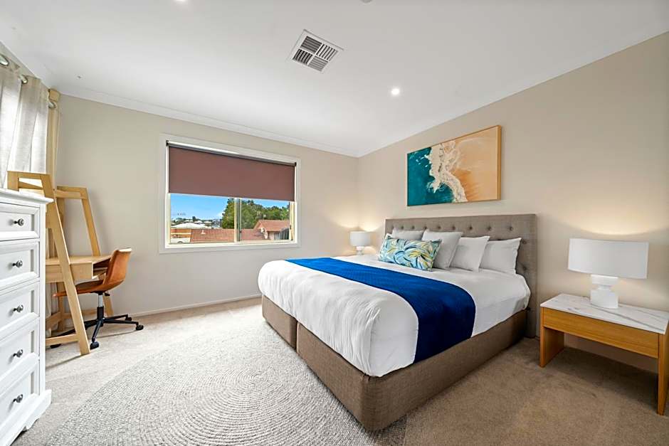 Terrigal Sails Serviced Apartments