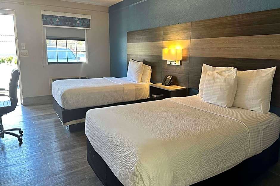 Photo 1 of 4 of 2 Double Beds