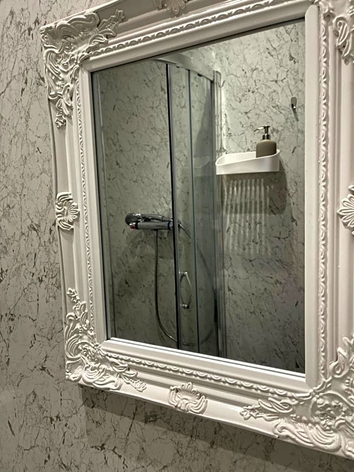 Grays Accommodation B&B