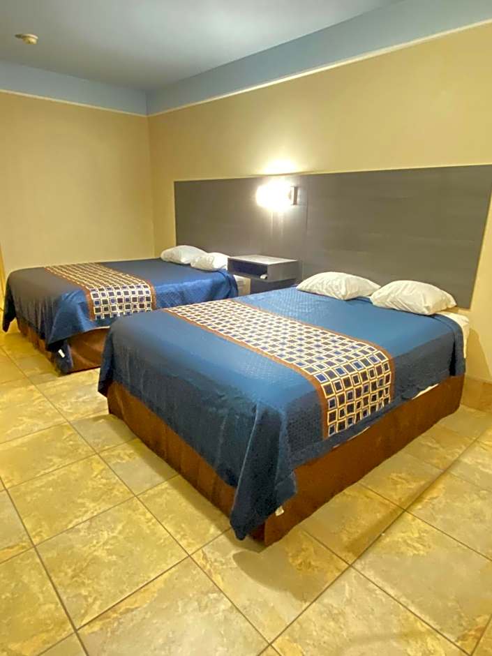 Texas Inn & Suites McAllen at La Plaza Mall and Airport