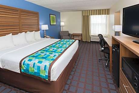 King Suite with Sofa Bed and Whirlpool