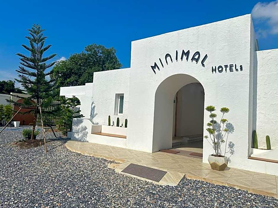 มินิมอลโฮลเทล