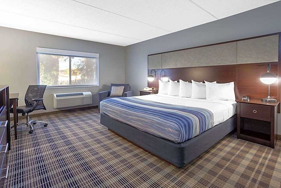AmericInn by Wyndham Madison South
