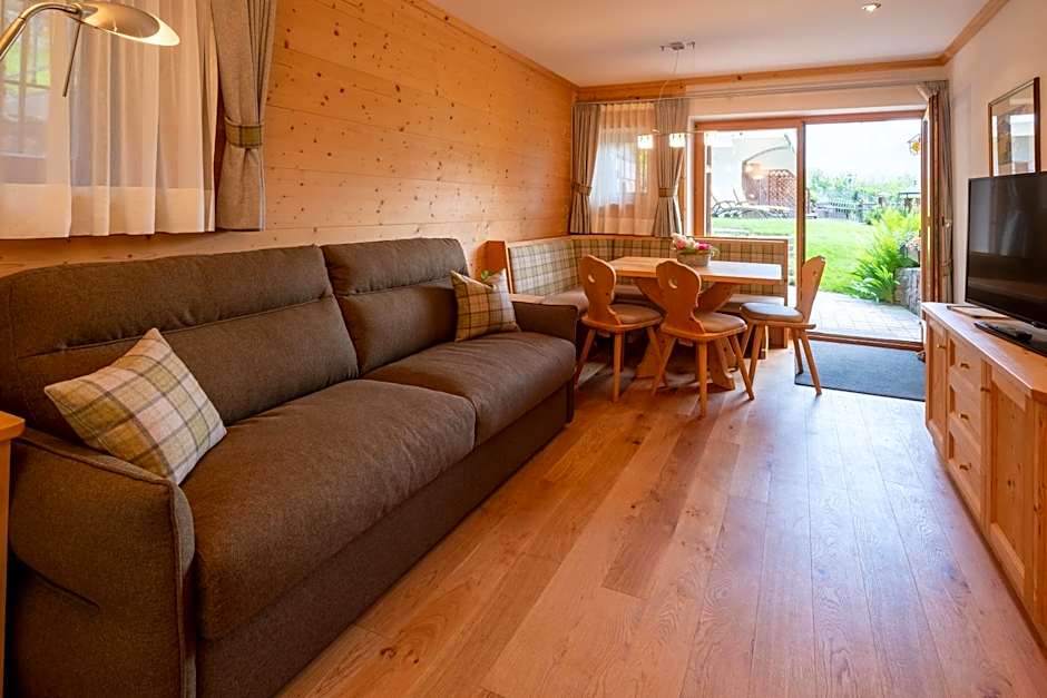 Foto 1 dari 1 — 2 Bedroom Suite, Mountain View