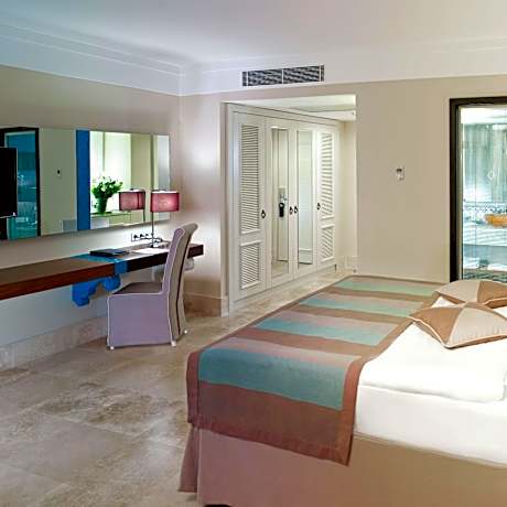 Standard Double or Twin Room with Sea View