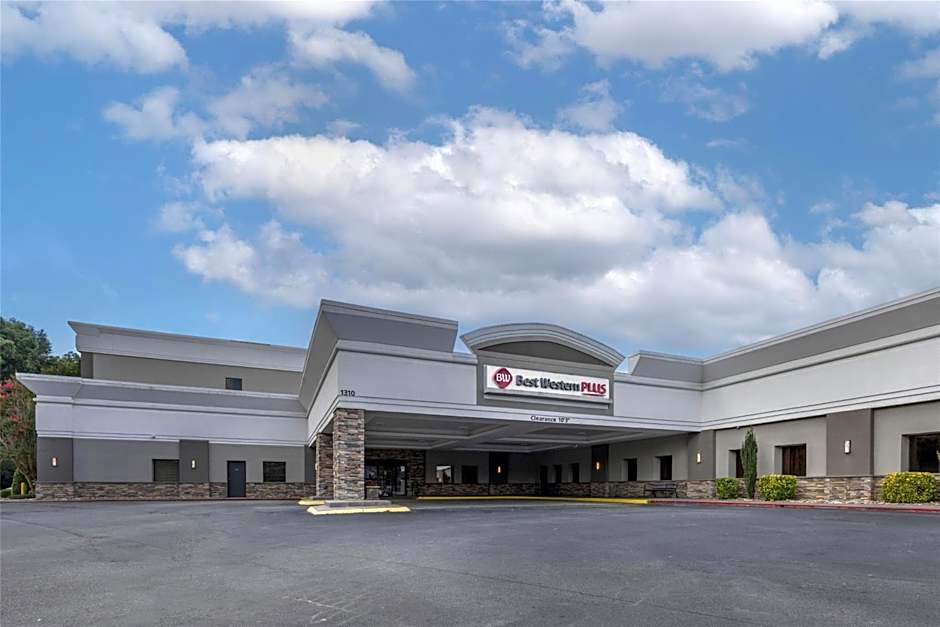 Best western Plus Clemson Hotel & Conference Center