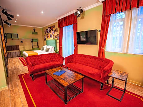 Superior Family Room