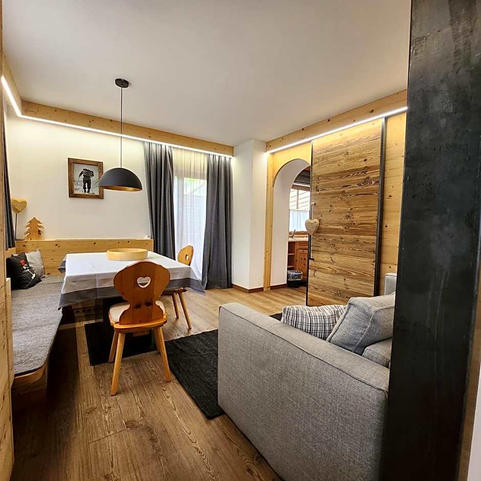 Family and Wellness Residence Ciasa Antersies
