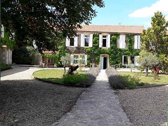Logis Hotels Domaine du Chatelard