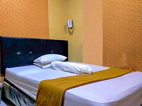 Hotel Fikry Toli Toli