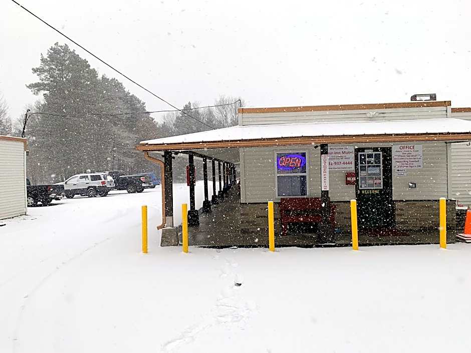 Tour Inn Motel
