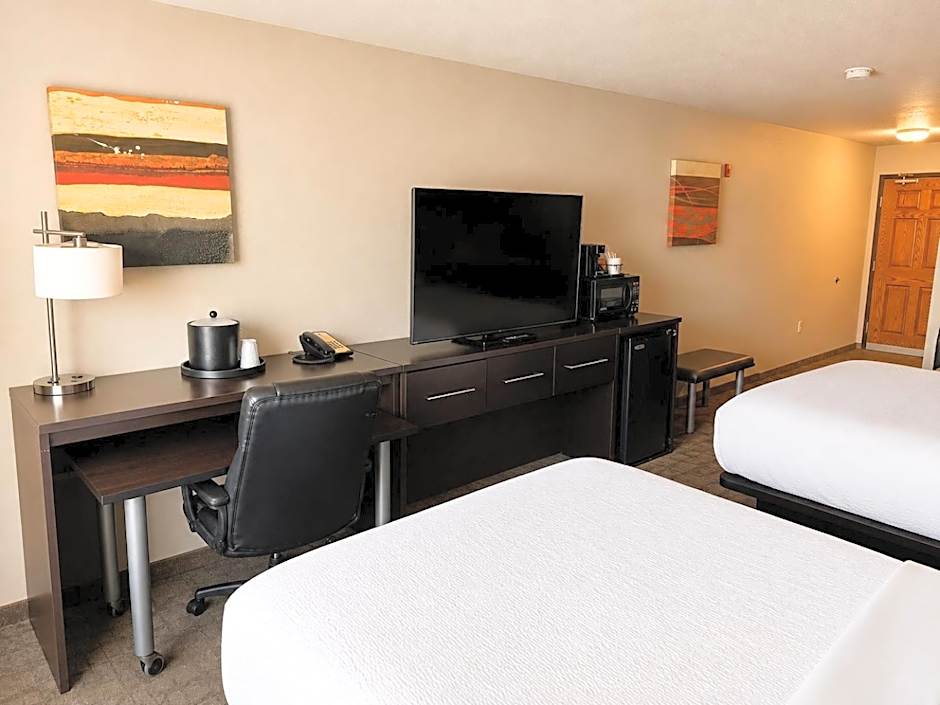 Astoria Hotel & Event Center