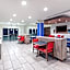 Holiday Inn Express And Suites Junction By IHG