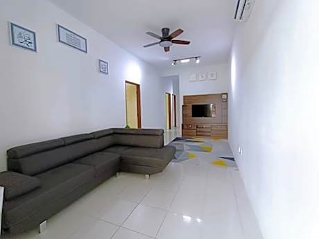 MANJUNG POINT HOMESTAY