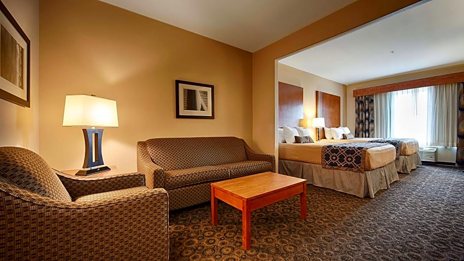 Best Western Plus Rose City Conference Center Inn