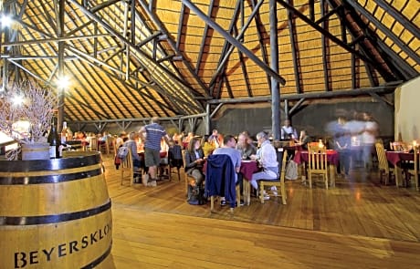 Twyfelfontein Country lodge