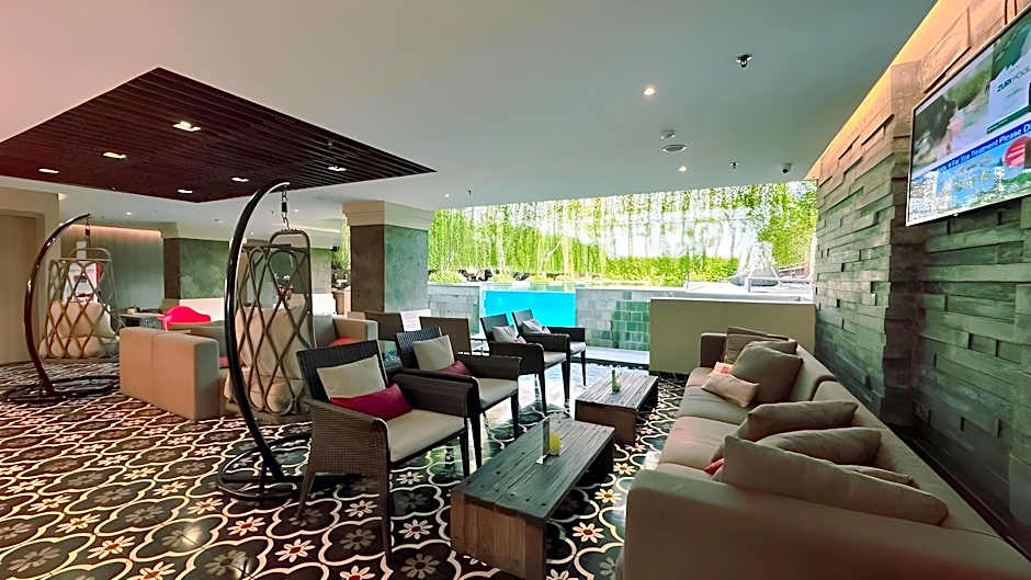 Grand Zuri Kuta Bali Hotel