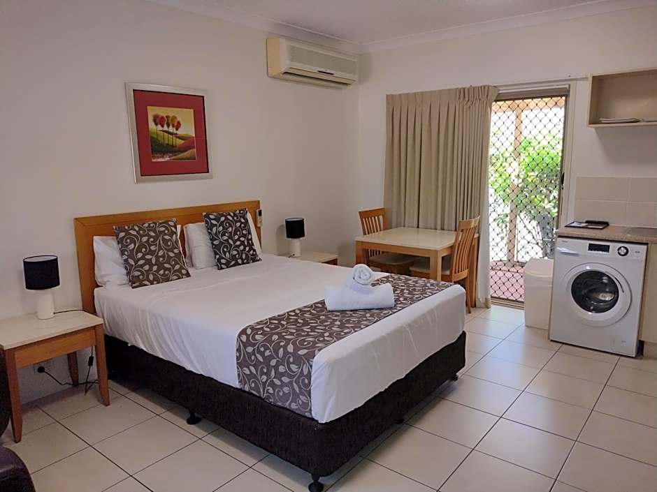 Cascade Motel In Townsville