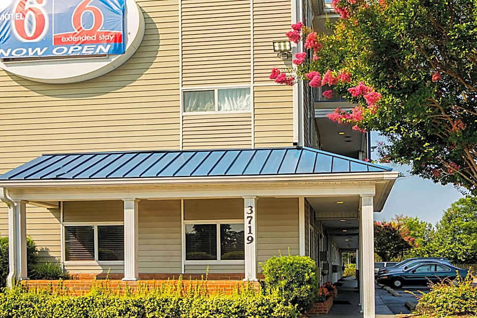 Motel 6-Fayetteville, NC - Fort Liberty Area