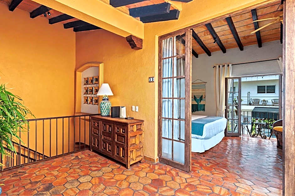 Villa Lola - Adults Only