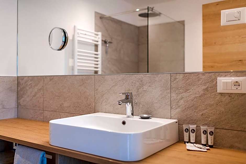 Aparthotel Abiná Lana Höhe