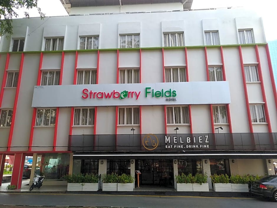 Hotel Strawberry Fields