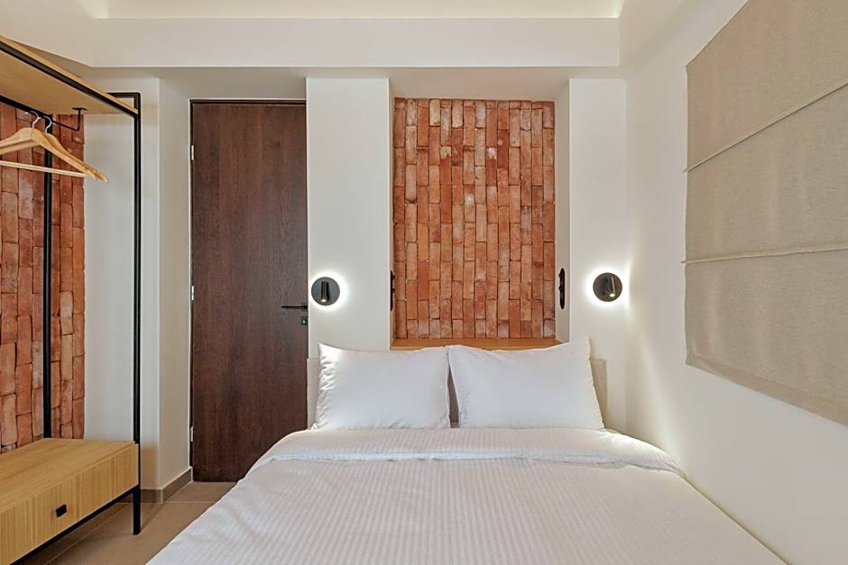 12 PYLES Living History