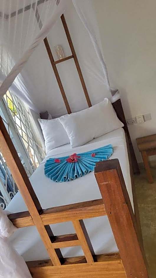 AROYA Boutique Hotel