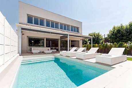 Villa Exclusive Piscine Privée à 30km de Barcelone
