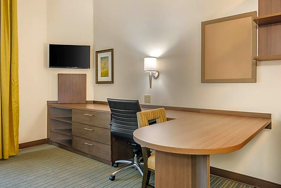Candlewood Suites Fort Myers/Sanibel Gateway By IHG